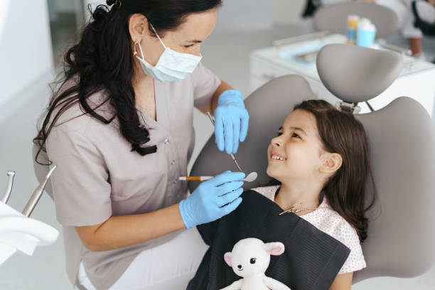 Best Emergency Tooth Extraction in Nicholls, GA